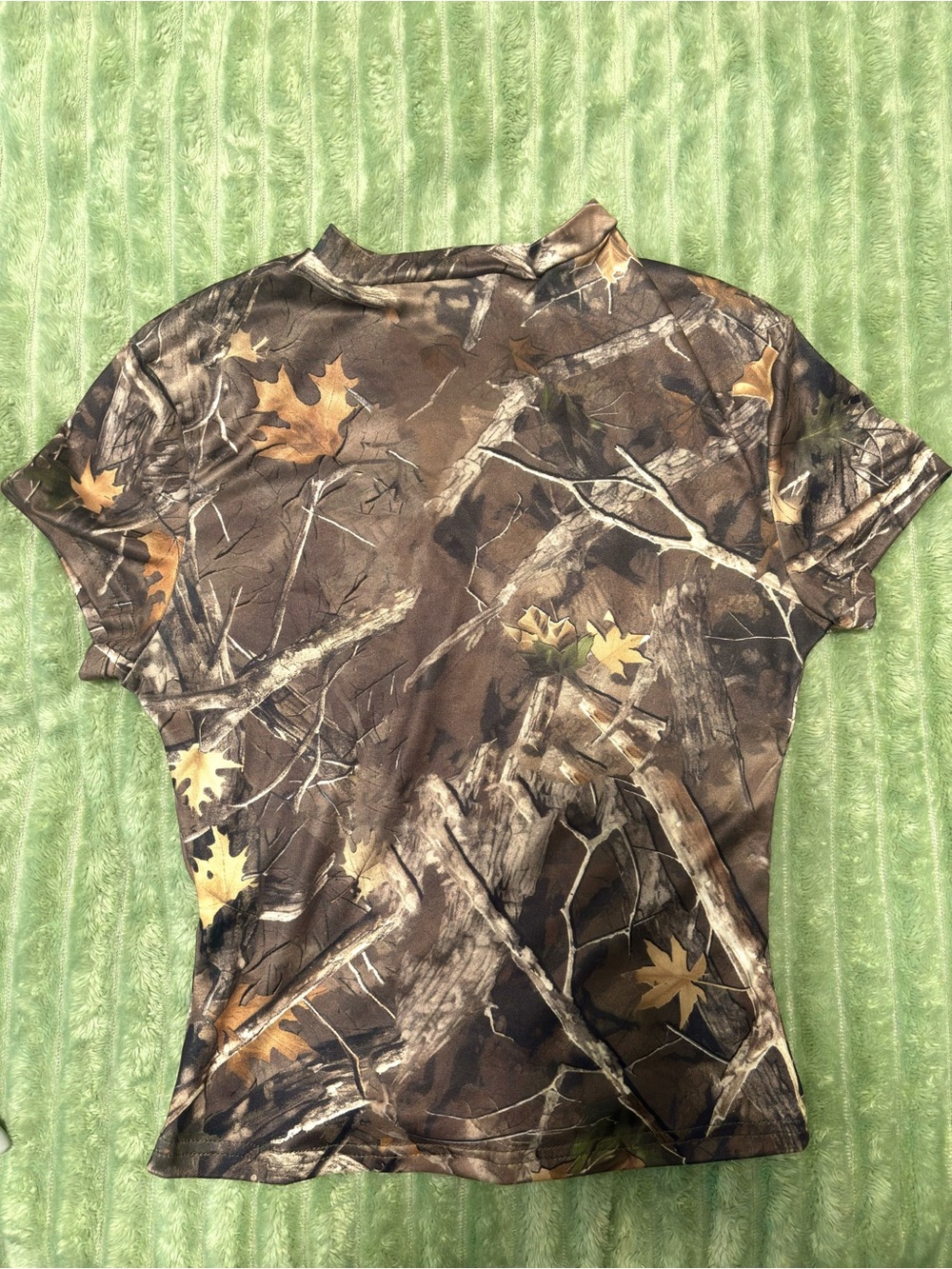 Camo Leaf Print Short Sleeve Tee